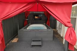World Cup Exclusive Offer |3BR+Jacuzzi+Pool Table