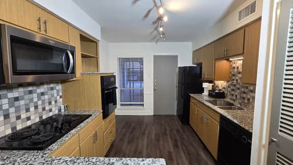 Exclusive Rodeo • World Cup Offer | Galleria Condo