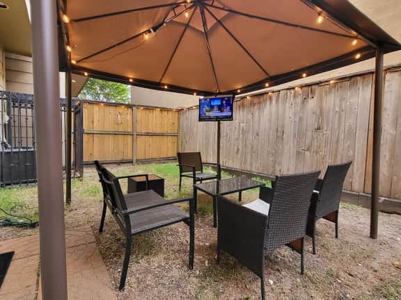 Spring Cup & Rodeo Offer | Two Homes Near Galleria