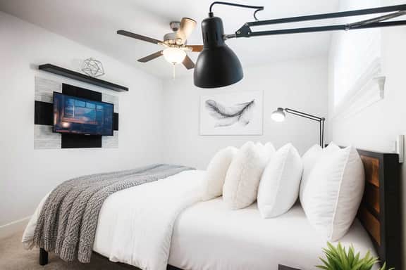 Spring Special Stay | 2BR Galleria Condo Pool