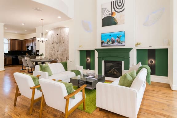 Rodeo Exclusive Offer | Private Pool + Garage